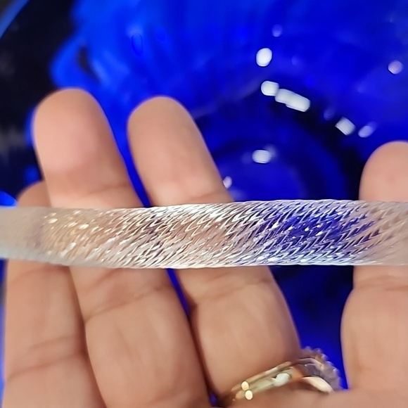 Romanian Art Hand Blown Cobalt Blue Glass Basket - Picture 10 of 10